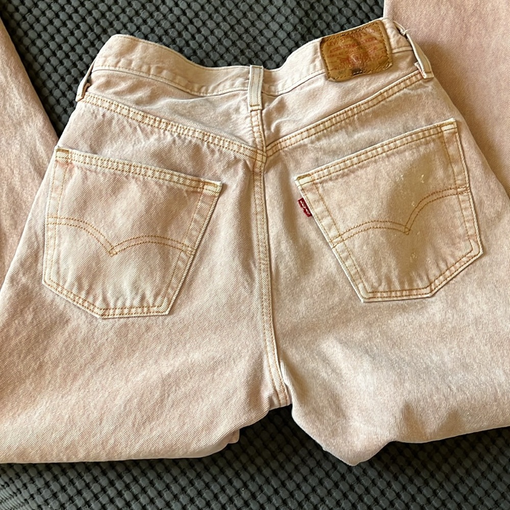 Open to offers! Levi's Women's Premium 501 Original Fit Jeans - Picture 9 of 9